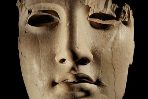 V. La Torre di selce e il Volto d'avorio