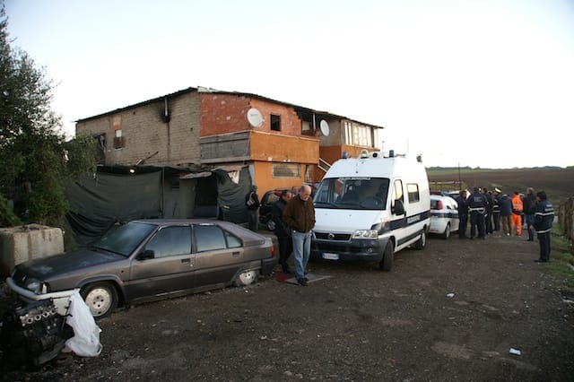 Cesano di Roma — 2012 — sgombero — foto 8