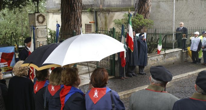 Domenica 4 Novembre: omaggio ai caduti