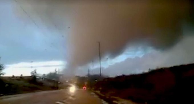 Come un bambino ha visto il tornado…