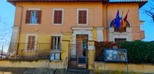 Casa dei Servizi a Cesano