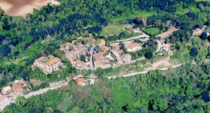 Il gioiellino di Isola Farnese nel XV